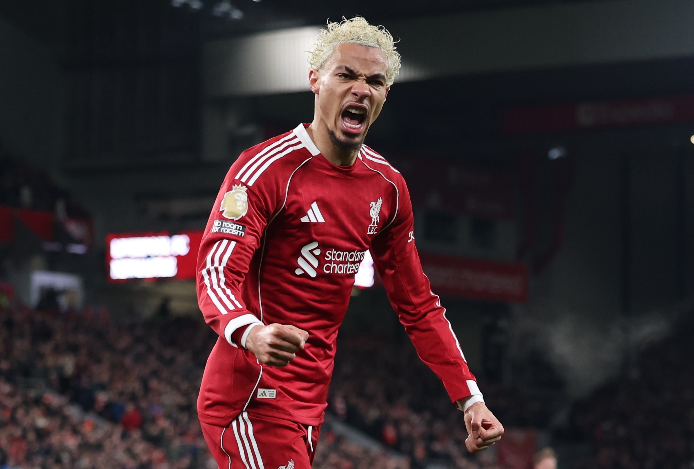 自瓜帅入主曼城以来斩获14座奖杯，占英超俱乐部所获奖杯总数39%