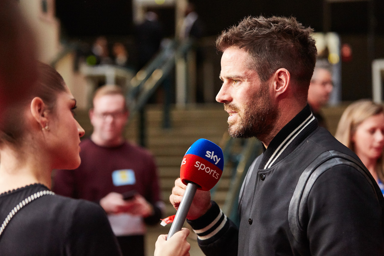 如何止住猛龙反扑？伦纳德：投进了关键三分 自那之后稳住了局面